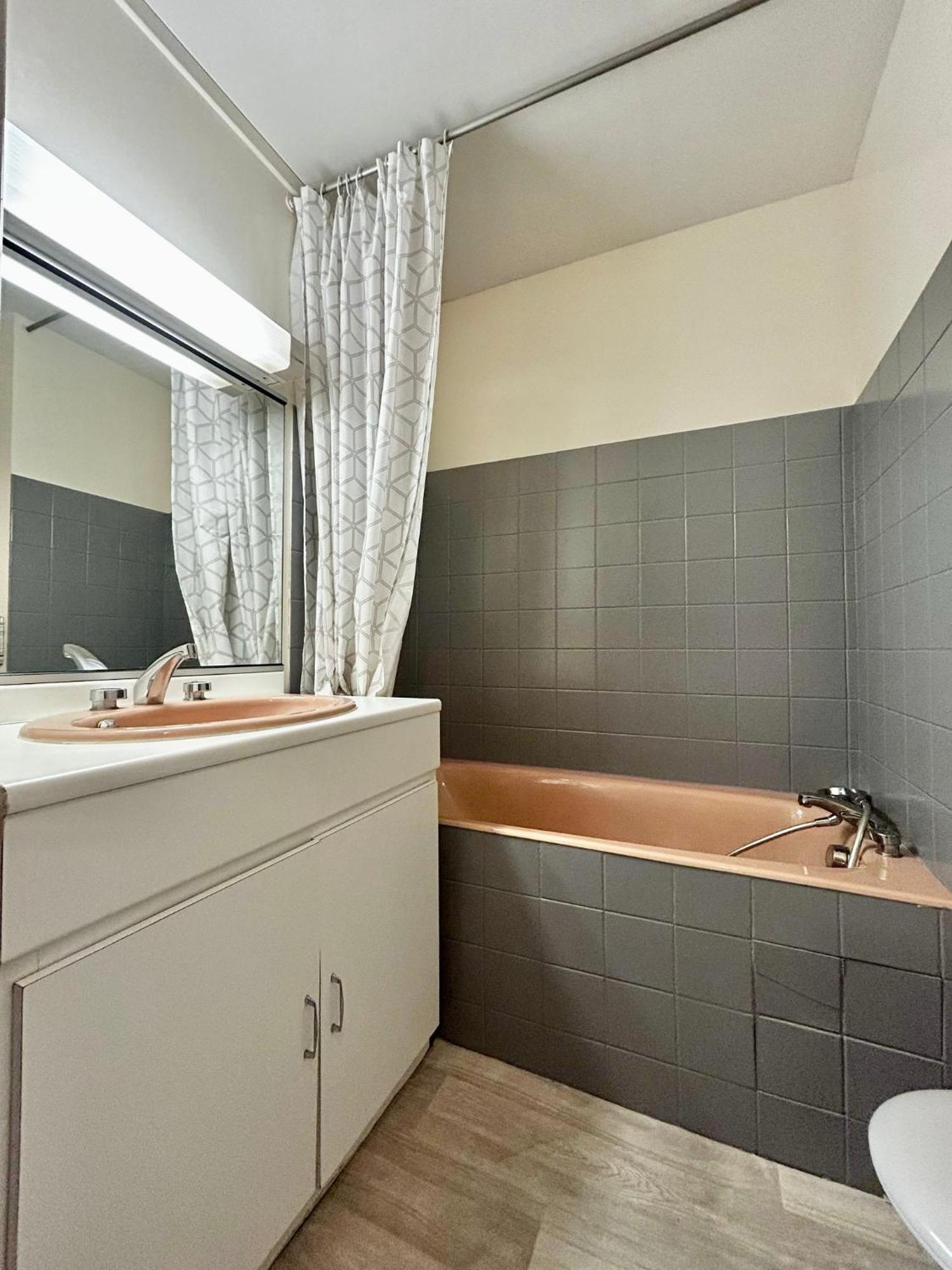 L'Emailleur Studio Cosy Et Tout Equipe Limoges Exteriér fotografie