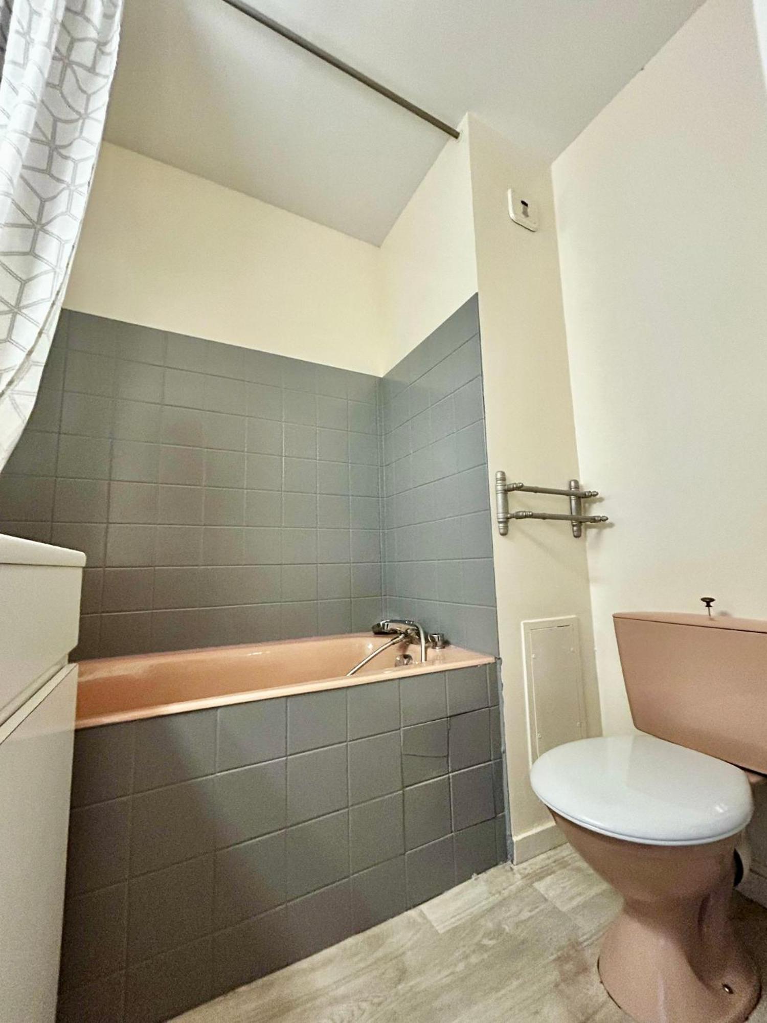 L'Emailleur Studio Cosy Et Tout Equipe Limoges Exteriér fotografie